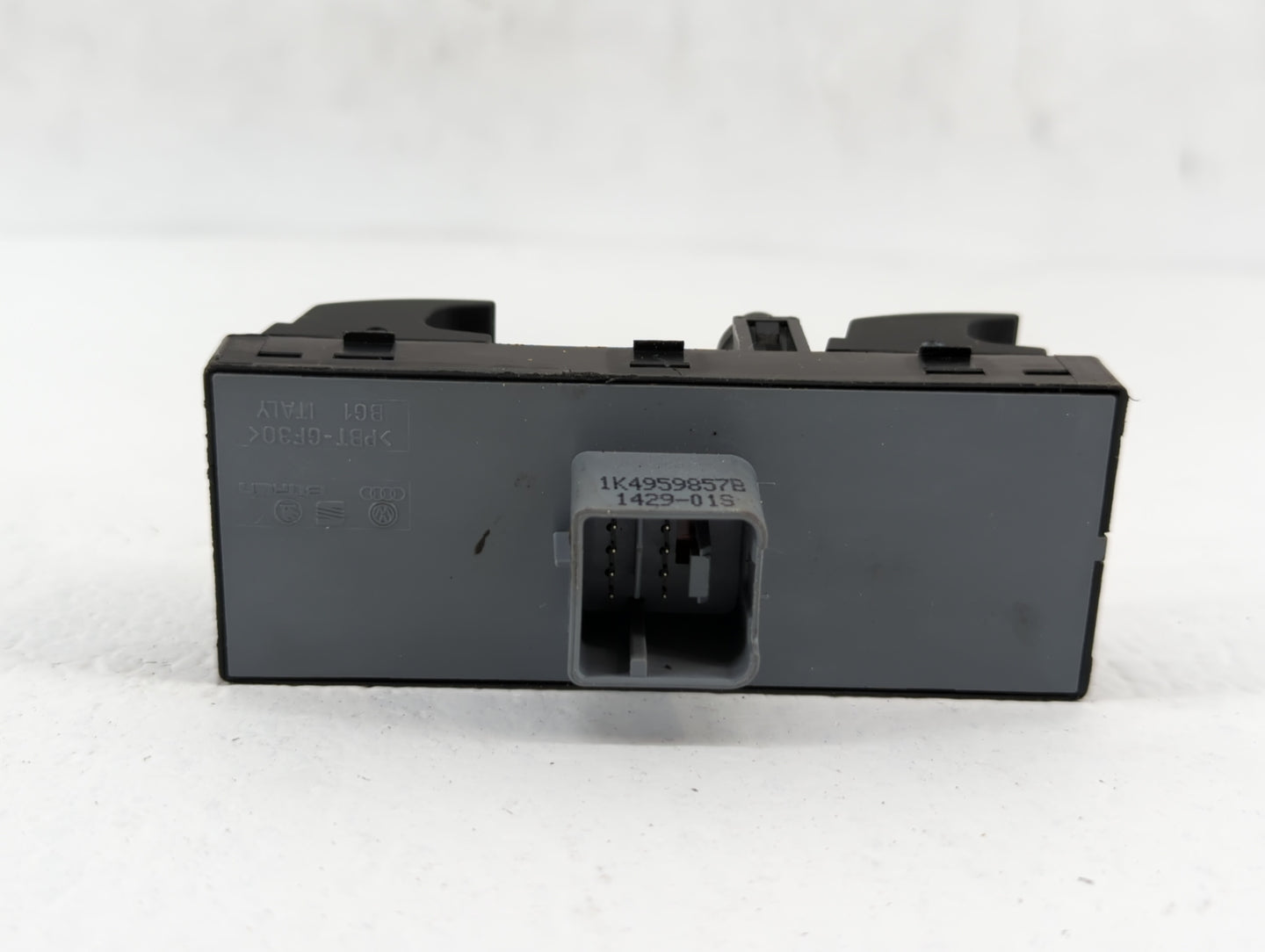 2005-2018 Volkswagen Jetta Master Power Window Switch Replacement Driver Side Left P/N:1K0 959 565 K 1K4 959 857 C Fits OEM 