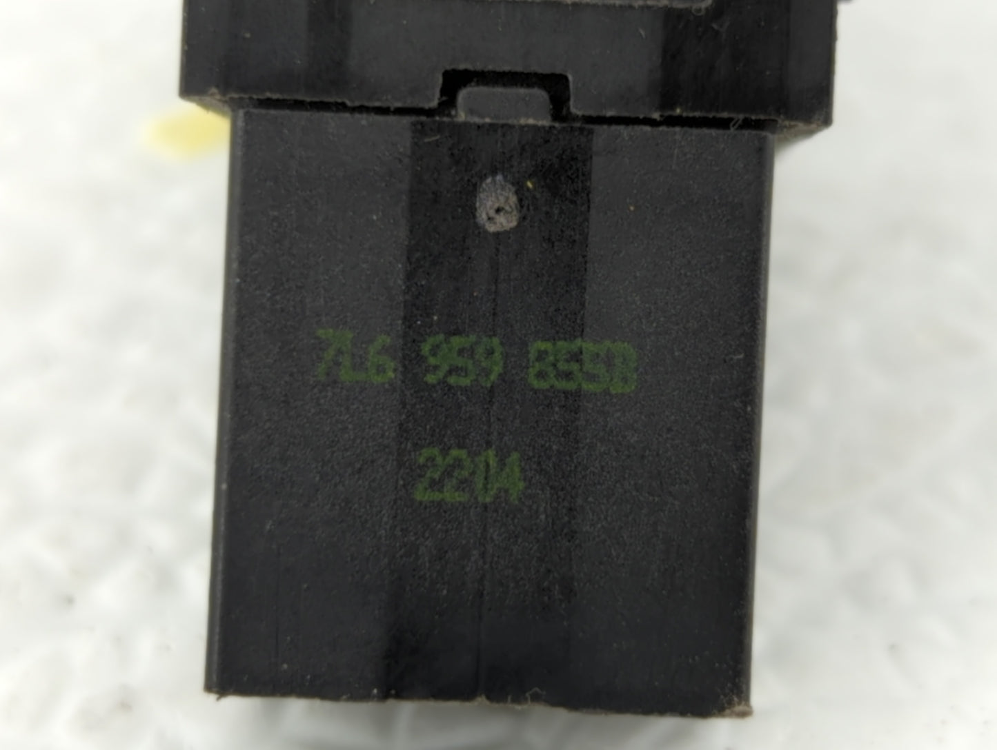 2012 Volkswagen Jetta Master Power Window Switch Replacement Driver Side Left P/N:7L6 959 855B Fits OEM Used Auto Parts - Oe