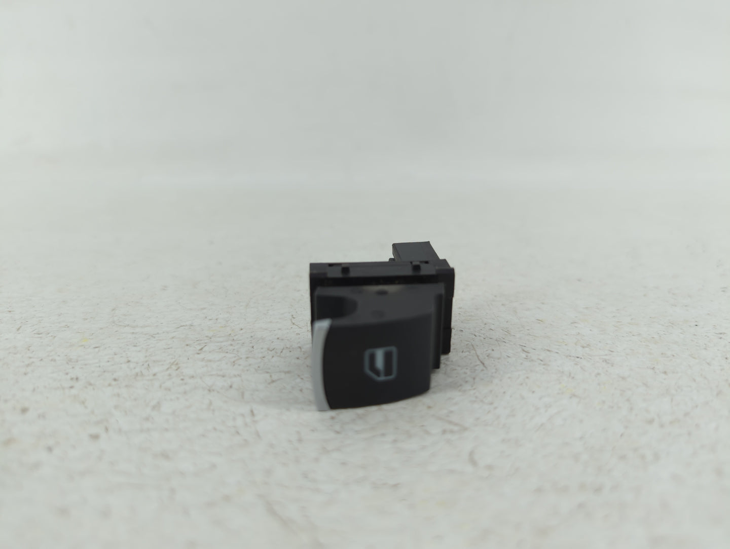2012 Volkswagen Jetta Passenger Right Power Window Switch - Oemusedautoparts1.com