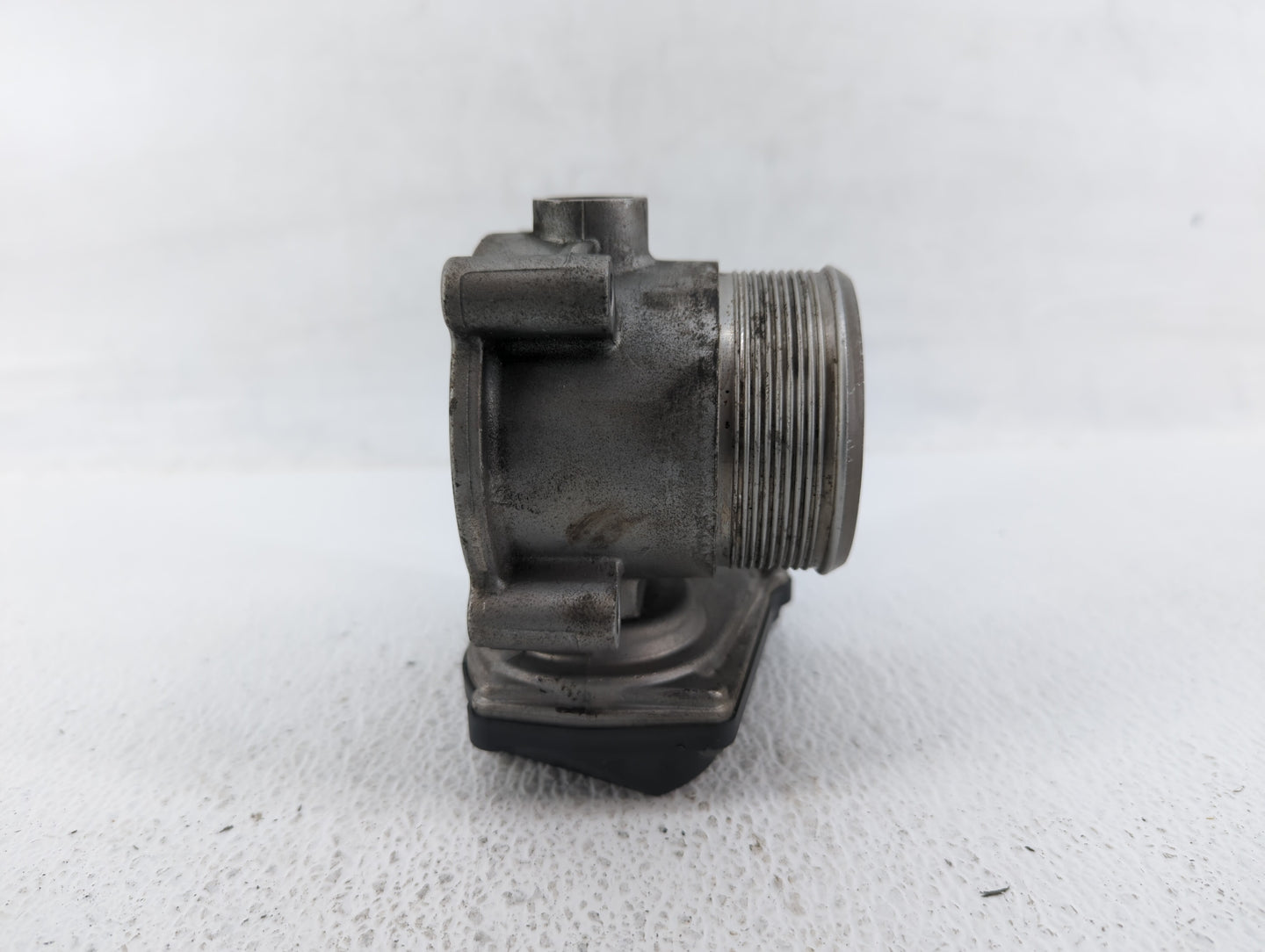 2006-2019 Volkswagen Jetta Throttle Body P/N:06F 133 062 J 06F 133 062 Q Fits OEM Used Auto Parts - Oemusedautoparts1.com