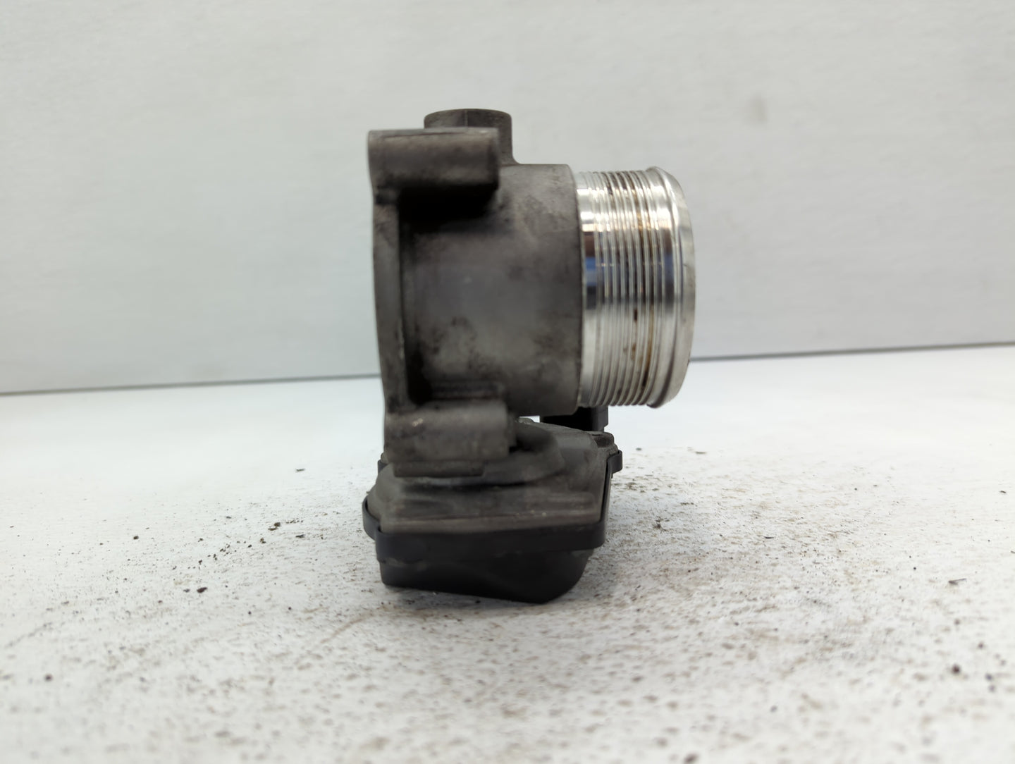 2006-2019 Volkswagen Jetta Throttle Body P/N:06F 133 062 Q Fits OEM Used Auto Parts - Oemusedautoparts1.com