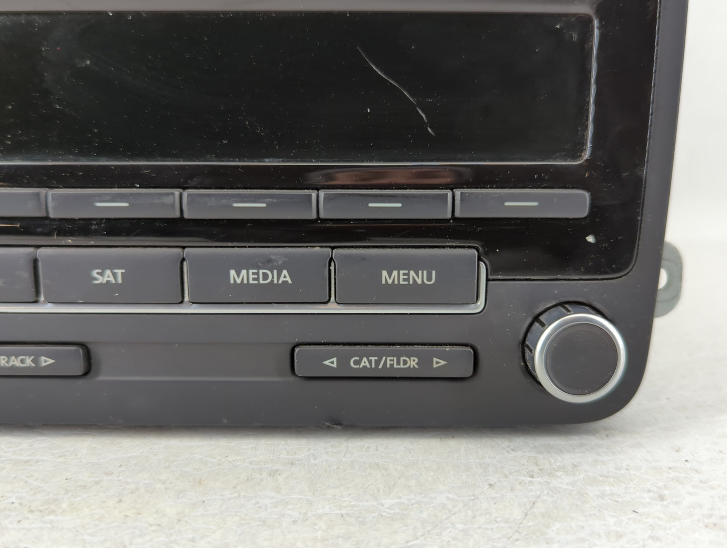 2011-2014 Volkswagen Jetta Am Fm Cd Player Radio Receiver - Oemusedautoparts1.com