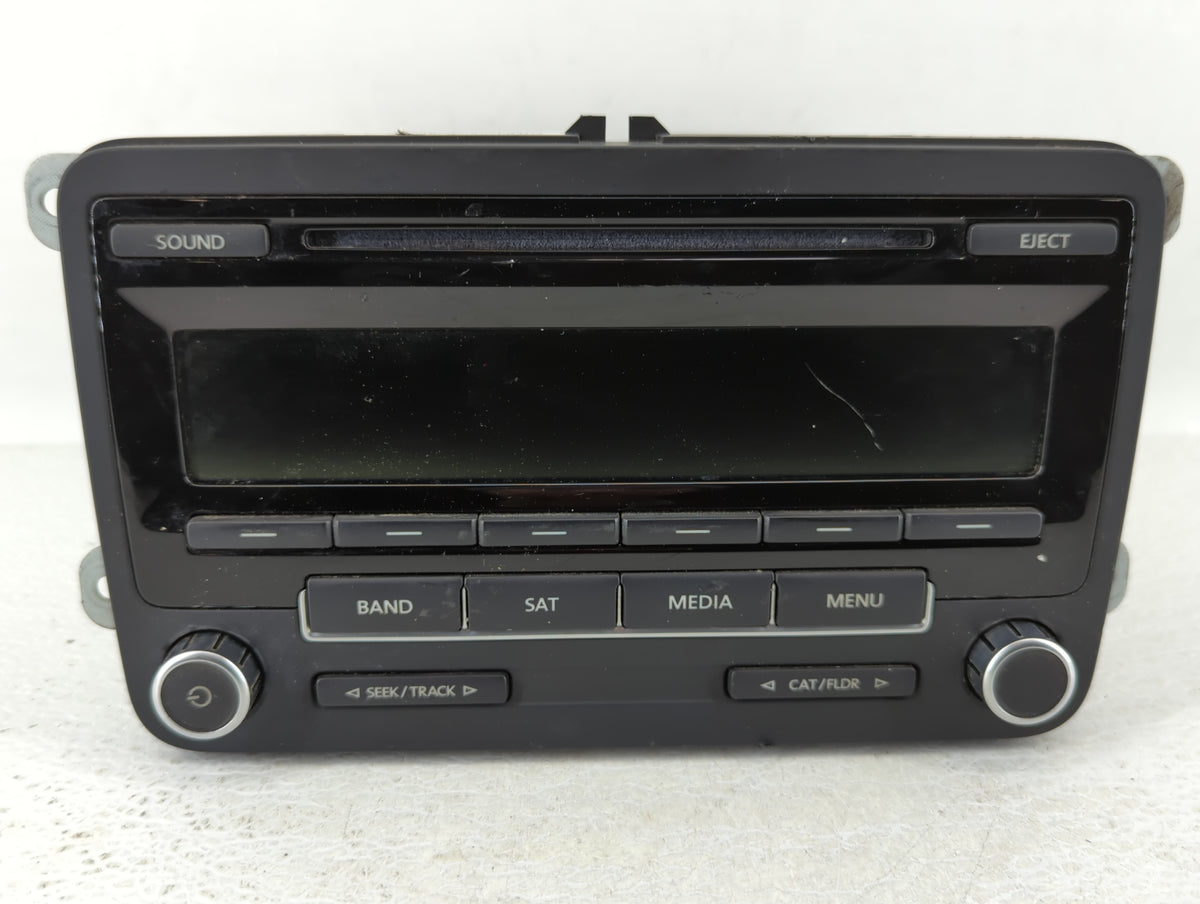 2011-2014 Volkswagen Jetta Am Fm Cd Player Radio Receiver 506878 - Oemusedautoparts1.com