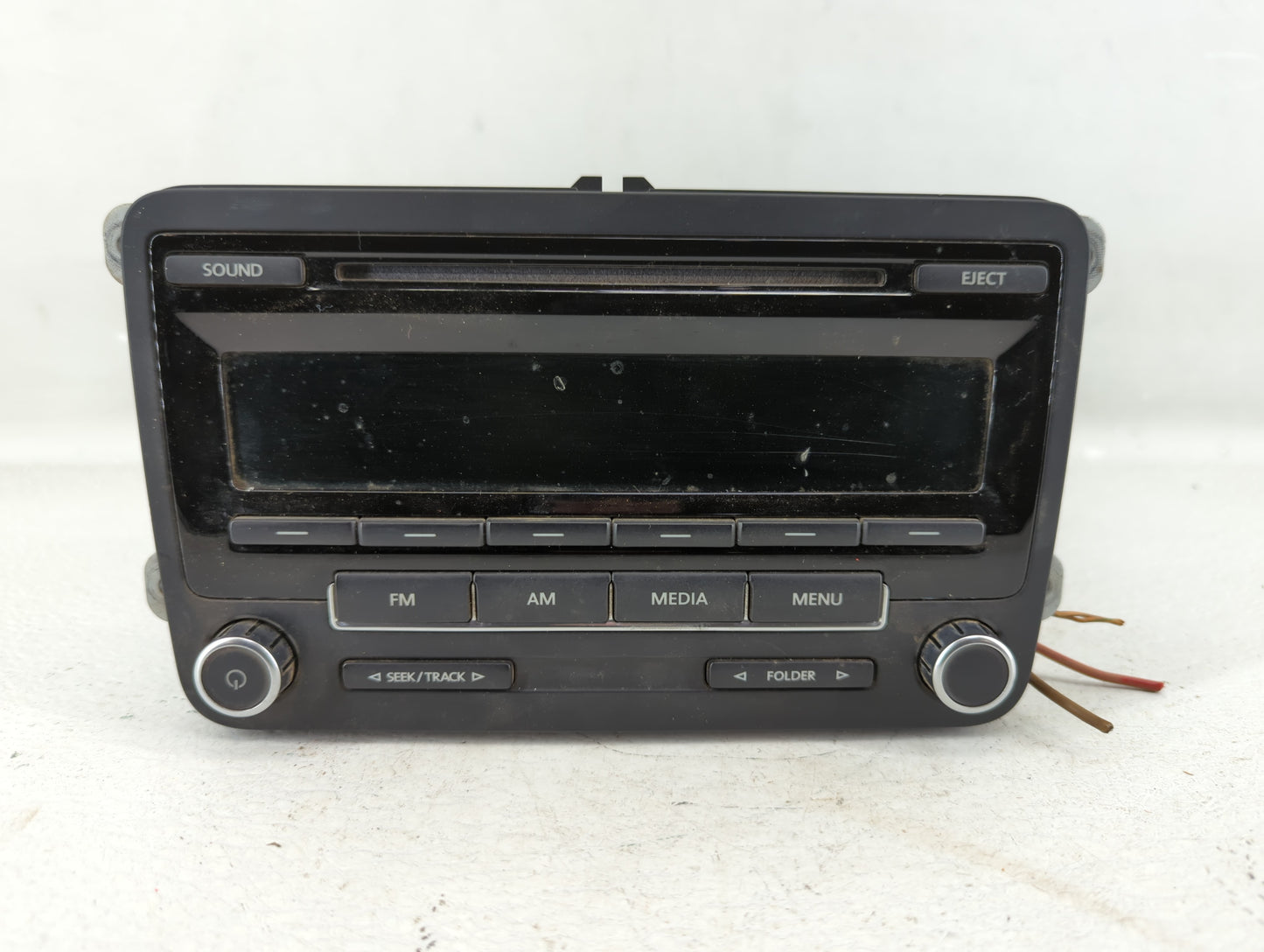 2011-2014 Volkswagen Jetta Am Fm Cd Player Radio Receiver - Oemusedautoparts1.com