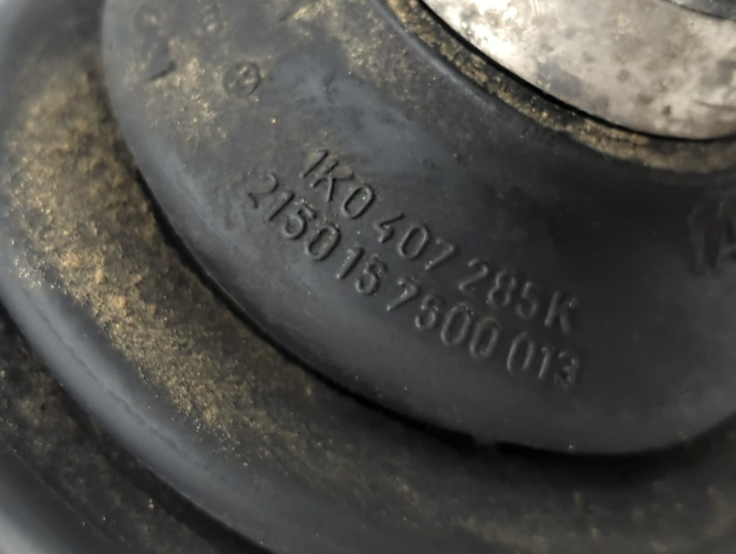 2005-2018 Volkswagen Jetta Axle Shaft Front Driver Cv C/v - Oemusedautoparts1.com