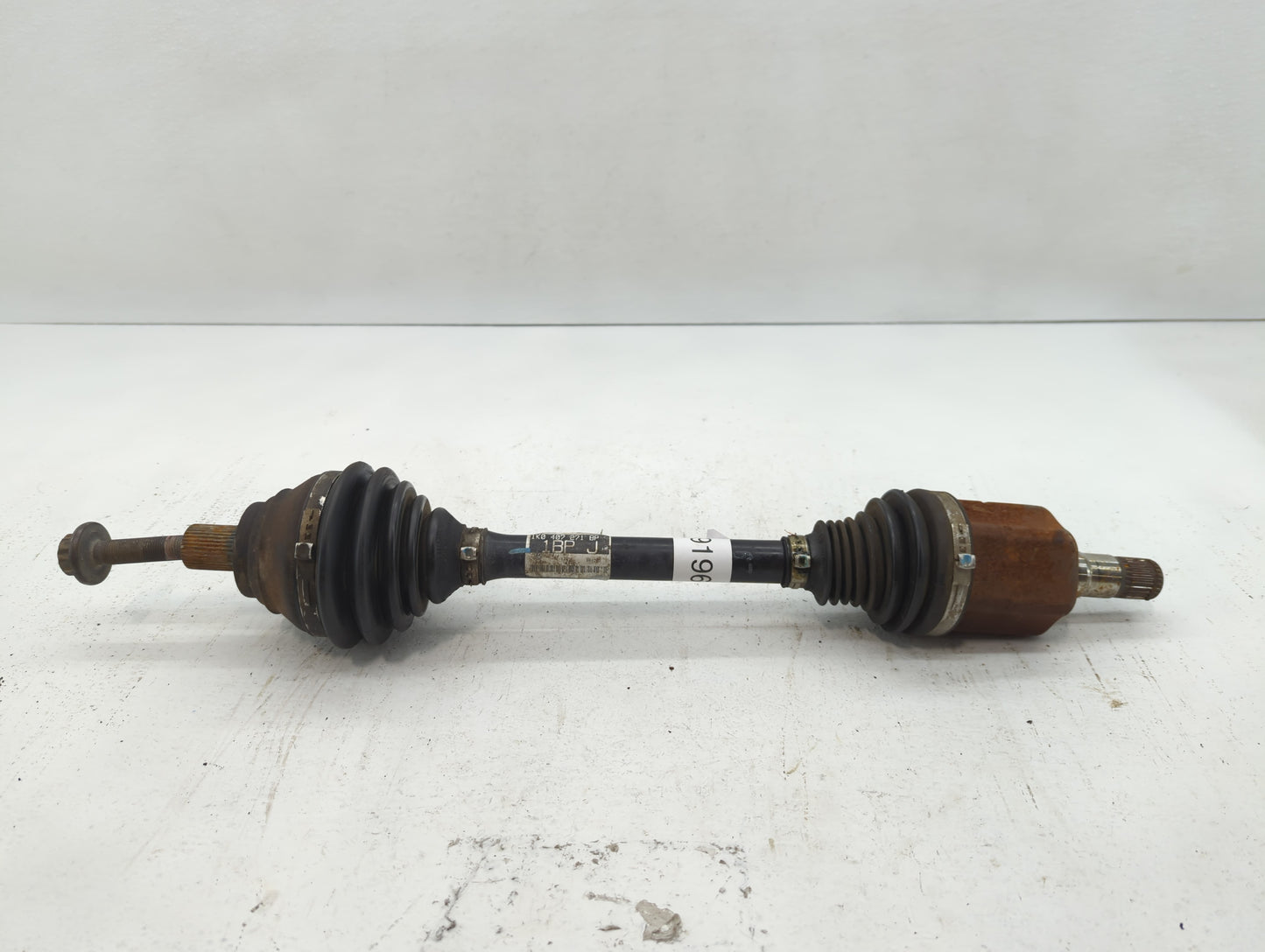 2005-2018 Volkswagen Jetta Axle Shaft Front Driver Cv C/v - Oemusedautoparts1.com