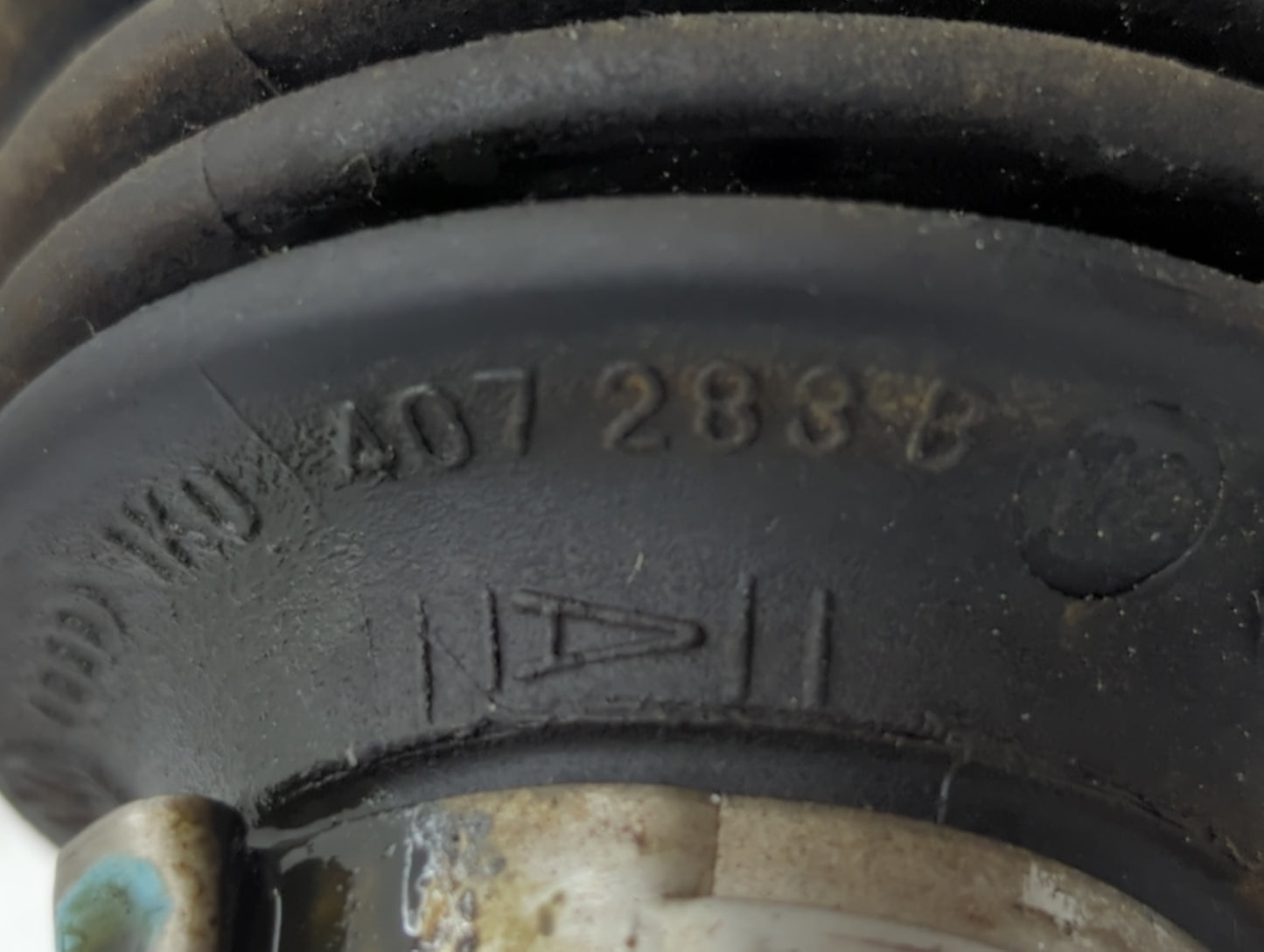 2005-2018 Volkswagen Jetta Axle Shaft Front Driver Cv C/v 591964 - Oemusedautoparts1.com