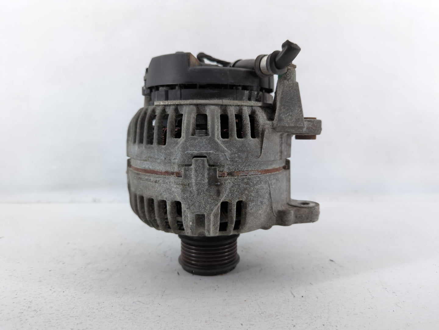 2005-2016 Volkswagen Jetta Alternator Replacement Generator Charging Assembly Engine OEM P/N:06F 903 023F Fits OEM Used Auto