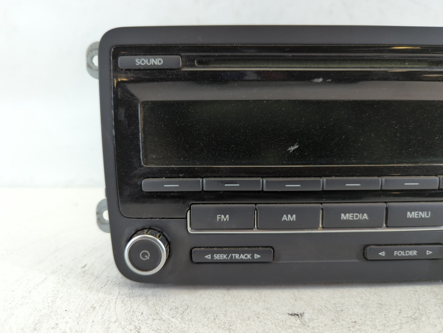 2011-2014 Volkswagen Jetta Am Fm Cd Player Radio Receiver - Oemusedautoparts1.com