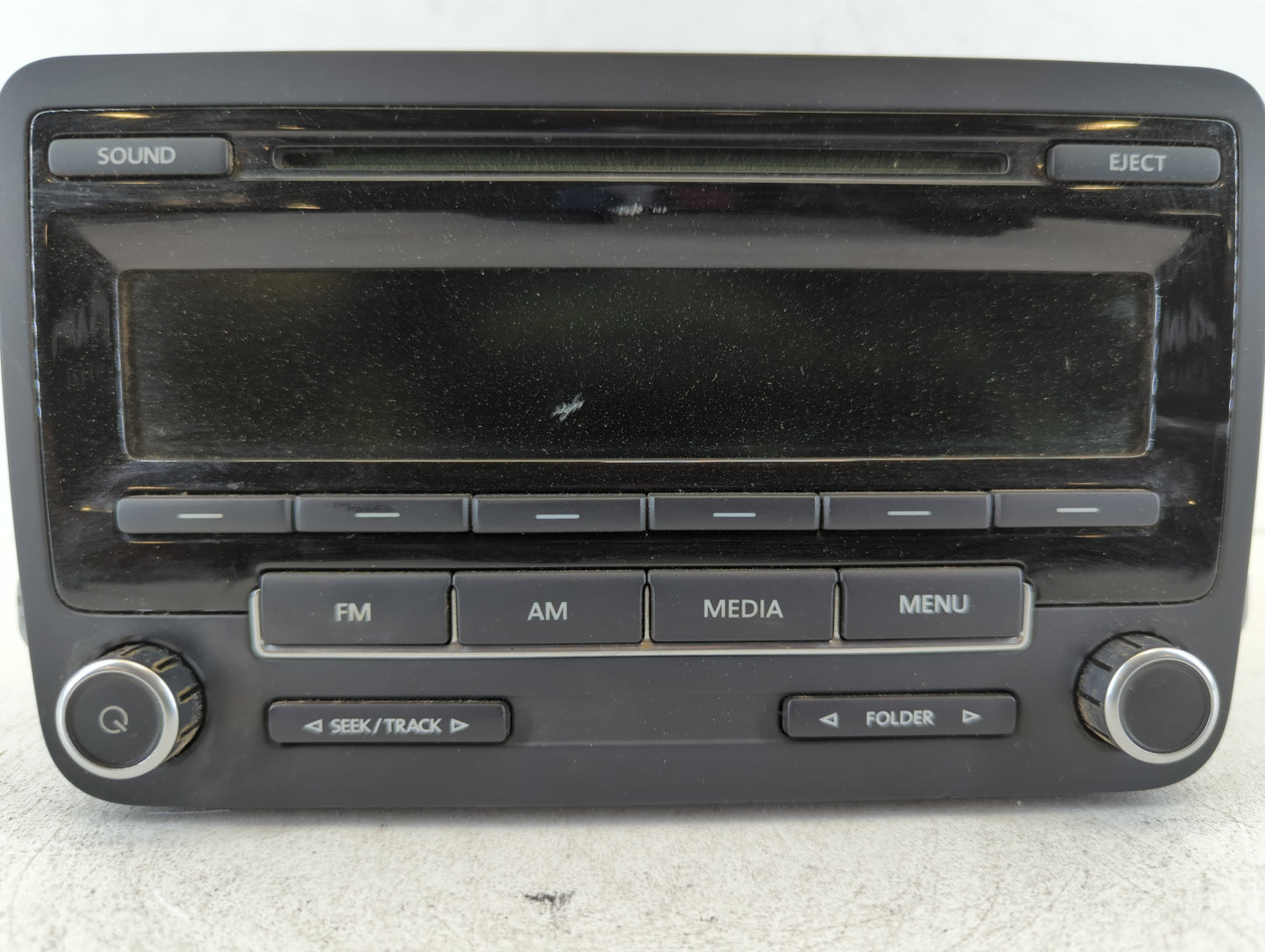 2011-2014 Volkswagen Jetta Am Fm Cd Player Radio Receiver - Oemusedautoparts1.com