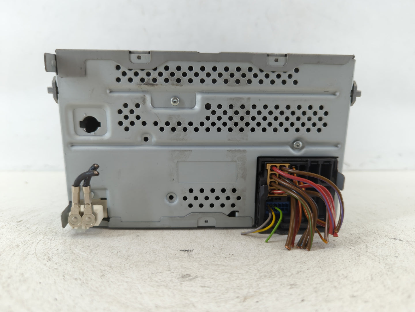 2011-2014 Volkswagen Jetta Am Fm Cd Player Radio Receiver - Oemusedautoparts1.com