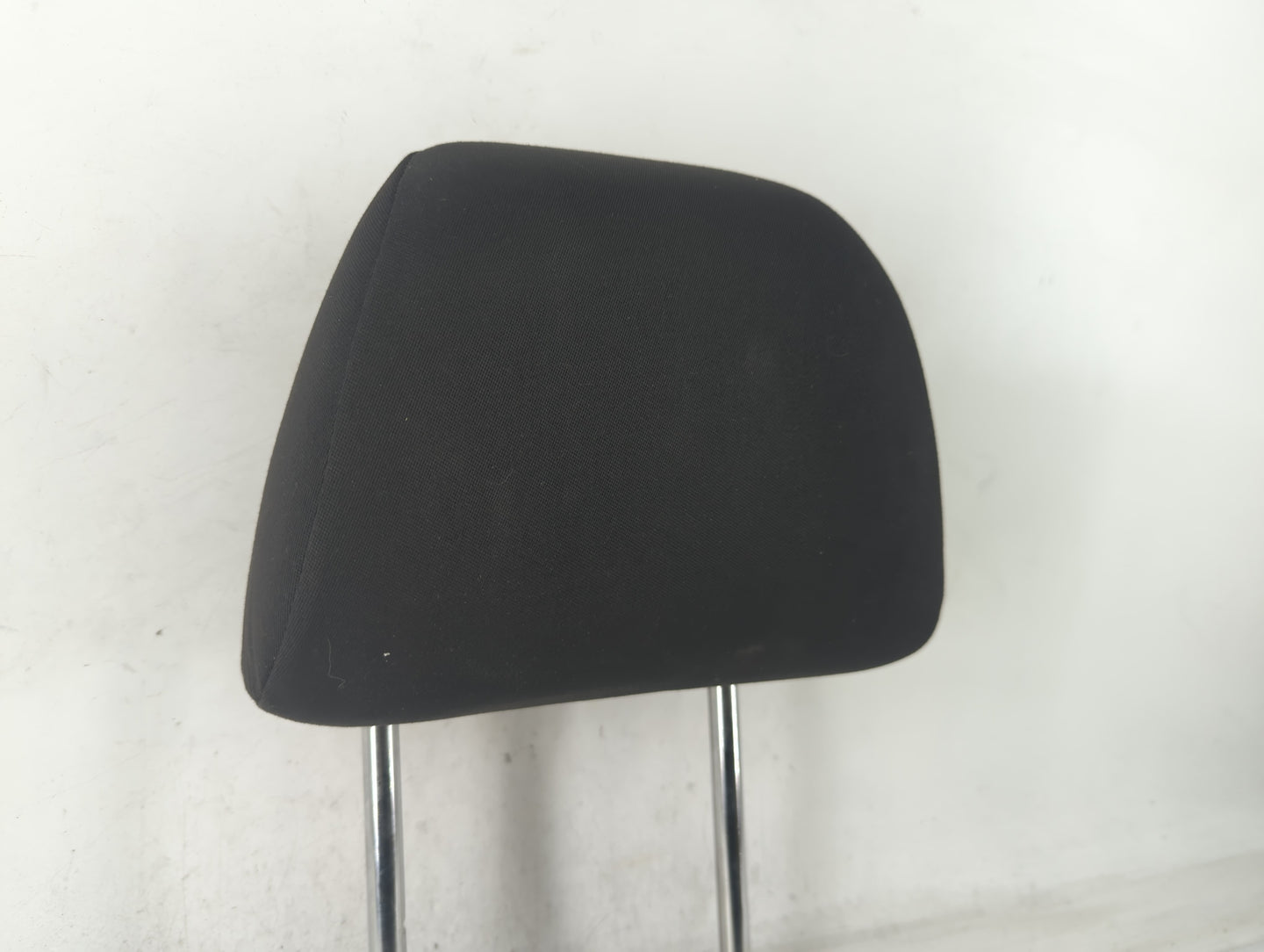 2012-2012 Volkswagen Jetta Headrest Head Rest Front Driver Passenger Seat - Oemusedautoparts1.com