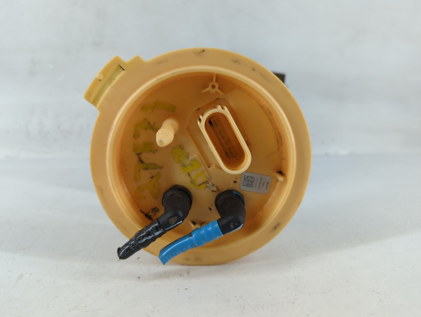 2009-2014 Volkswagen Jetta Electrical Gas Fuel Pump Assembly - Oemusedautoparts1.com