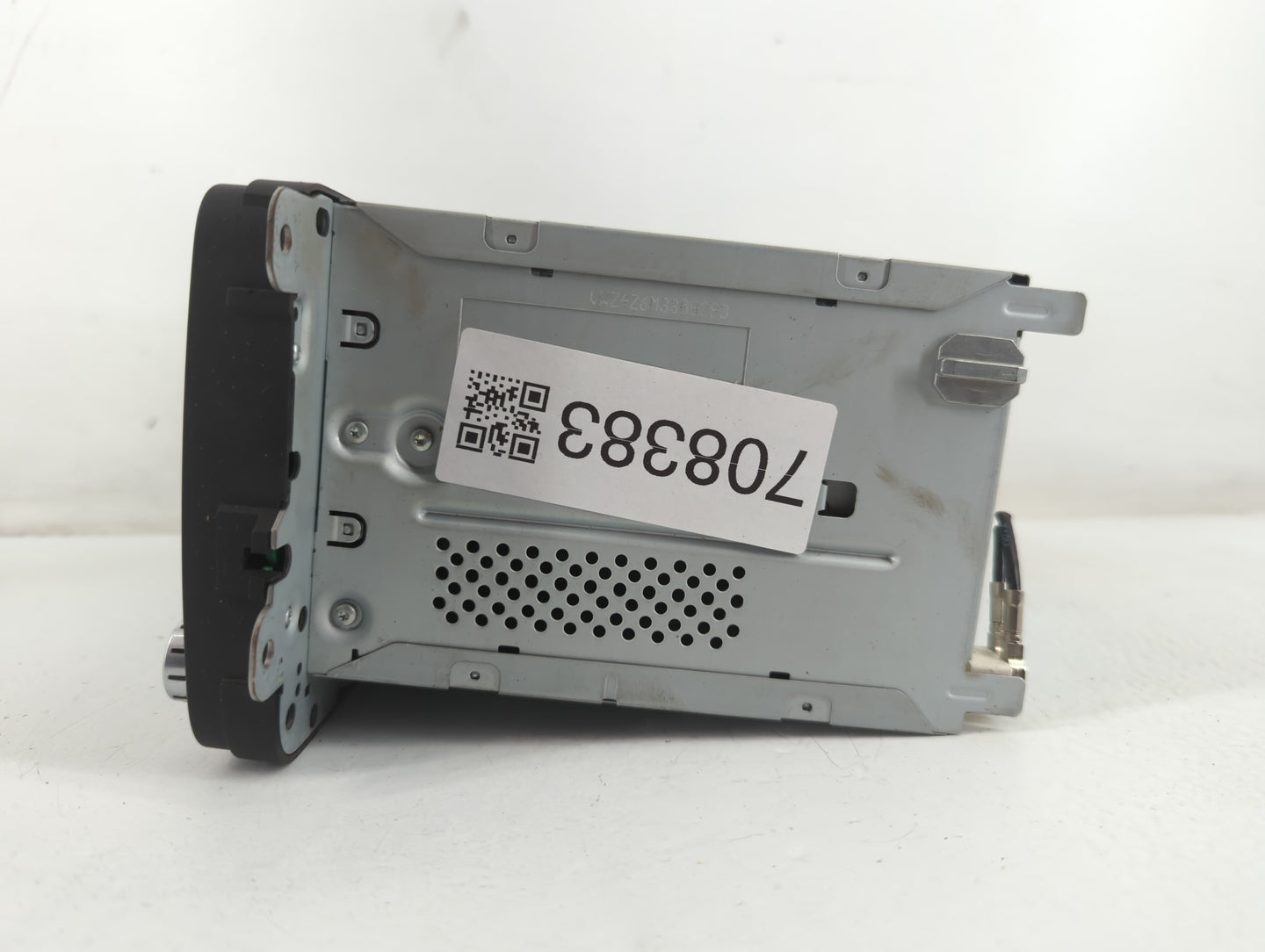 2011-2014 Volkswagen Jetta Am Fm Cd Player Radio Receiver - Oemusedautoparts1.com