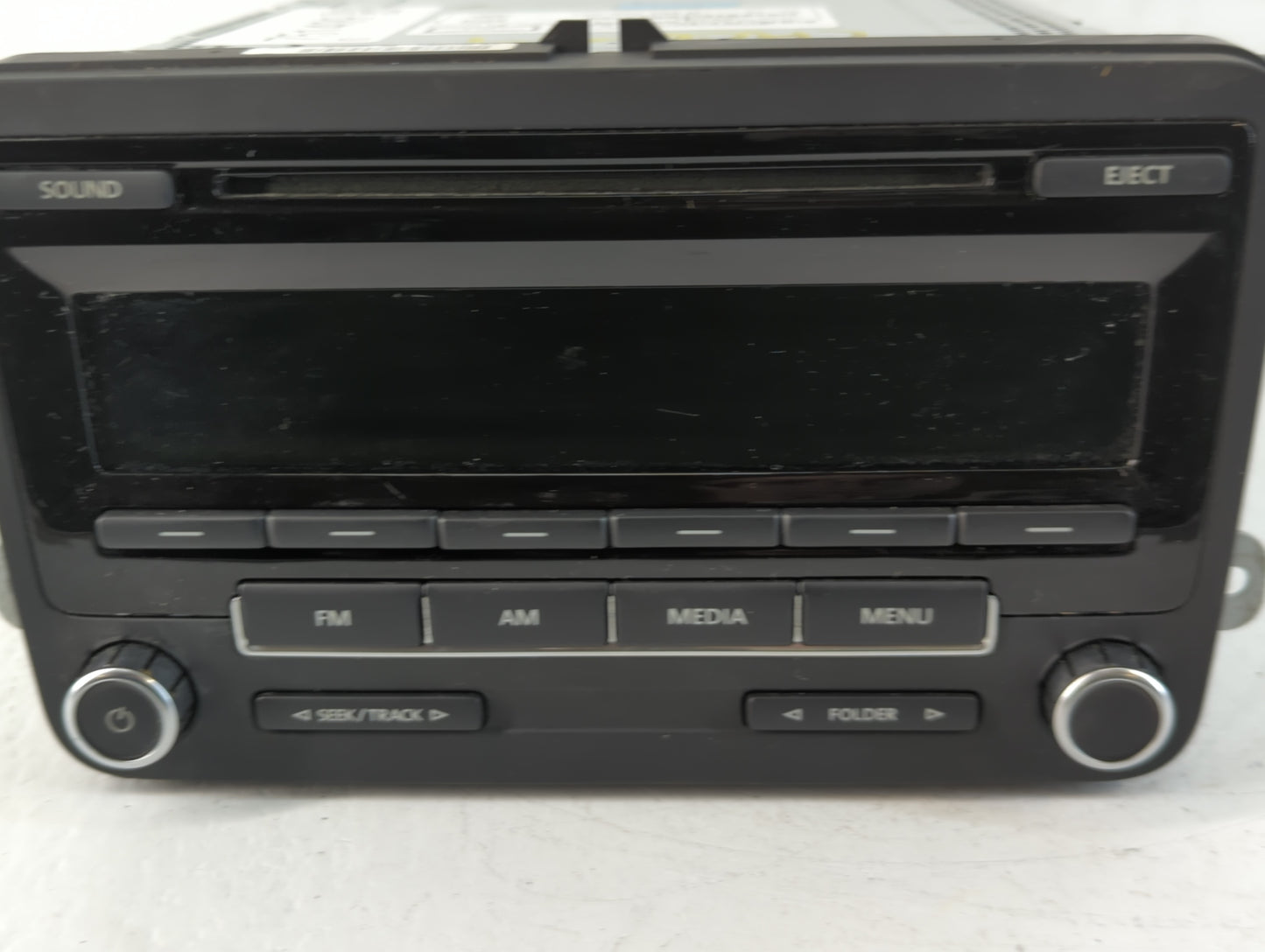 2011-2014 Volkswagen Jetta Am Fm Cd Player Radio Receiver - Oemusedautoparts1.com