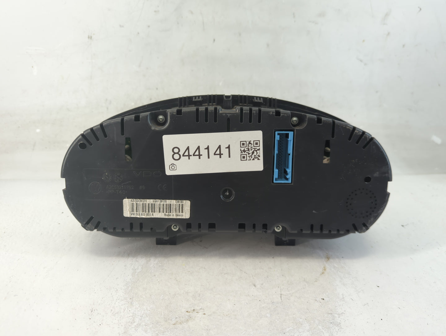 2011-2012 Volkswagen Jetta Instrument Cluster Speedometer Gauges Fits Fits 2011 2012 OEM Used Auto Parts - Oemusedautoparts1