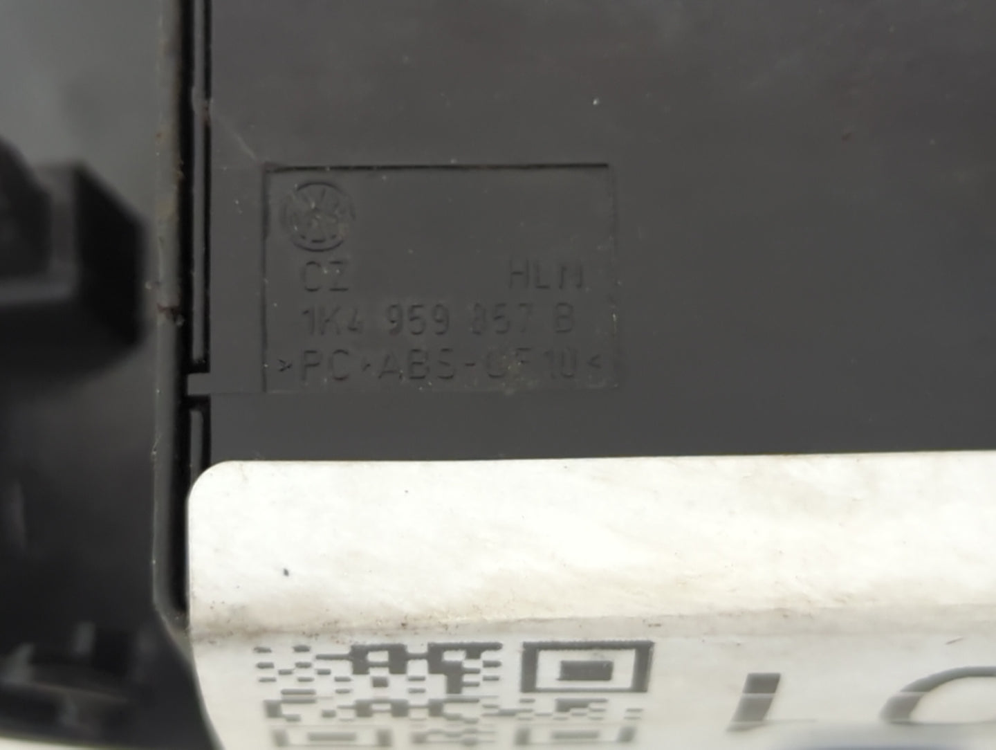2012-2015 Volkswagen Passat Master Power Window Switch Replacement Driver Side Left P/N:1K4 959 857 B Fits OEM Used Auto Par