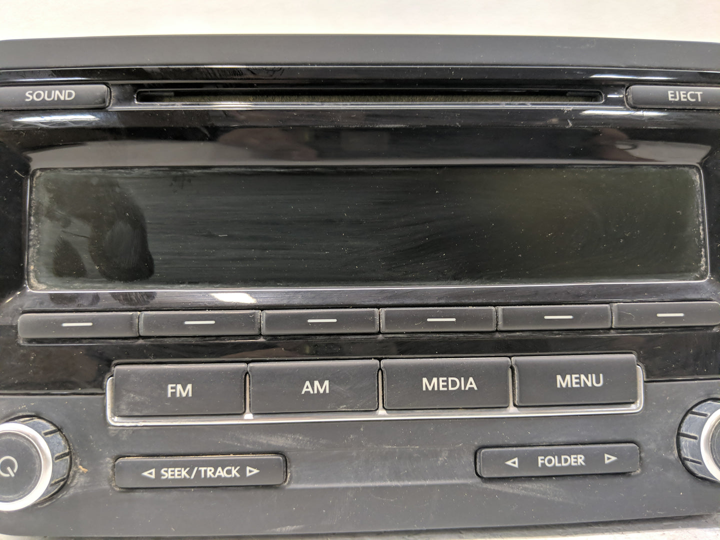 2012-2015 Volkswagen Passat Radio AM FM Cd Player Receiver Replacement P/N:1K0 035 164 D Fits Fits 2011 2012 2013 2014 2015 