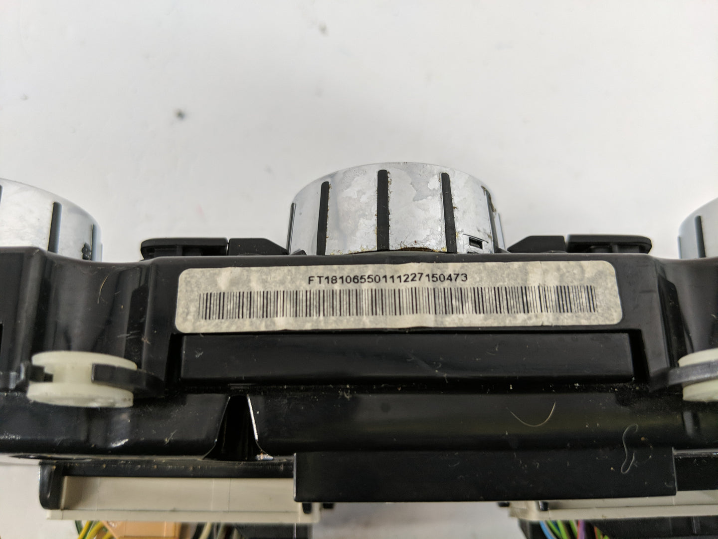 2012 Volkswagen Passat Climate Control Module Temperature AC/Heater Replacement P/N:561 907 044H 1KY Fits OEM Used Auto Part