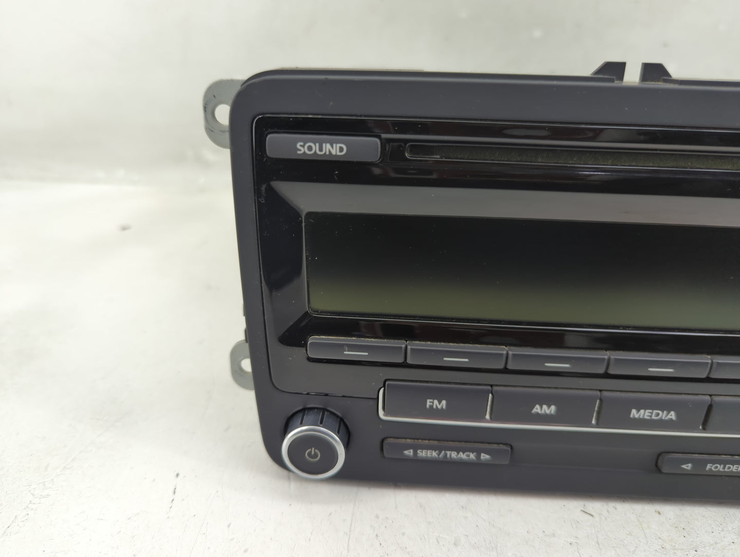 2012-2015 Volkswagen Passat Radio AM FM Cd Player Receiver Replacement P/N:1K0035164D Fits Fits 2011 2012 2013 2014 2015 201