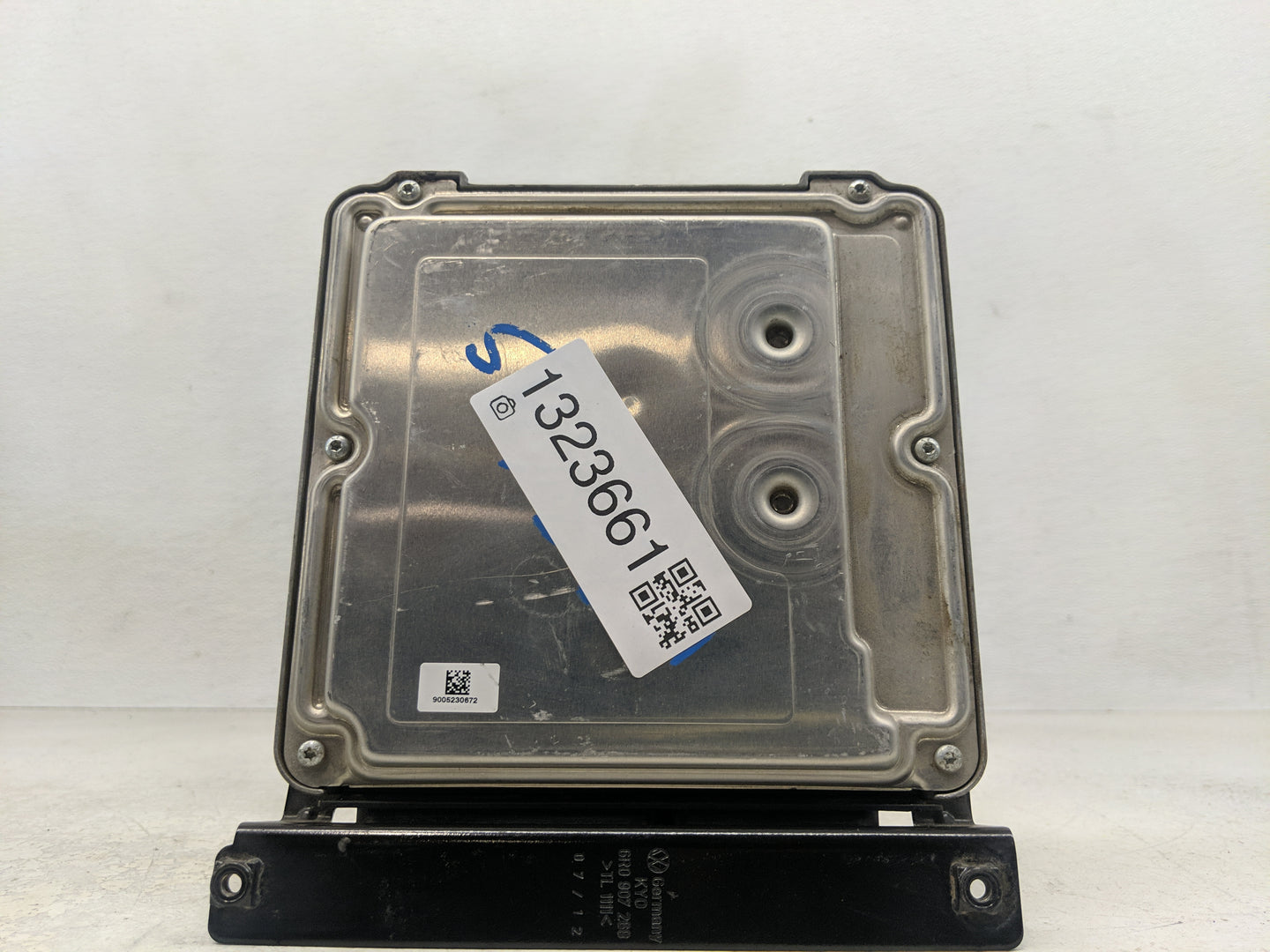 2012 Volkswagen Passat PCM Engine Control Computer ECU ECM PCU OEM P/N:0 281 018 461 03L 906 012 BP Fits OEM Used Auto Parts