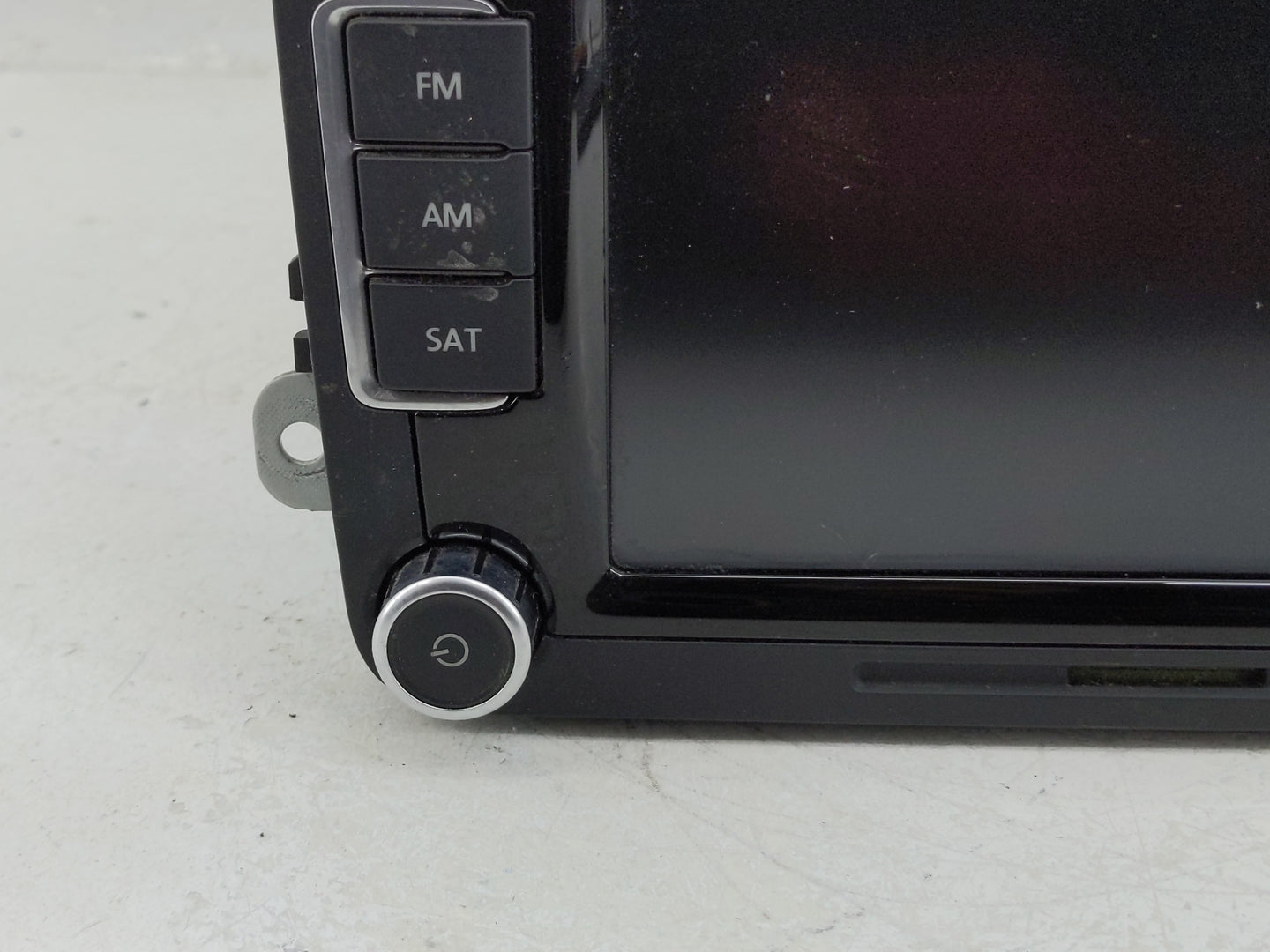2012-2015 Volkswagen Passat Radio AM FM Cd Player Receiver Replacement P/N:1K0035180AE Fits Fits 2012 2013 2014 2015 OEM Use