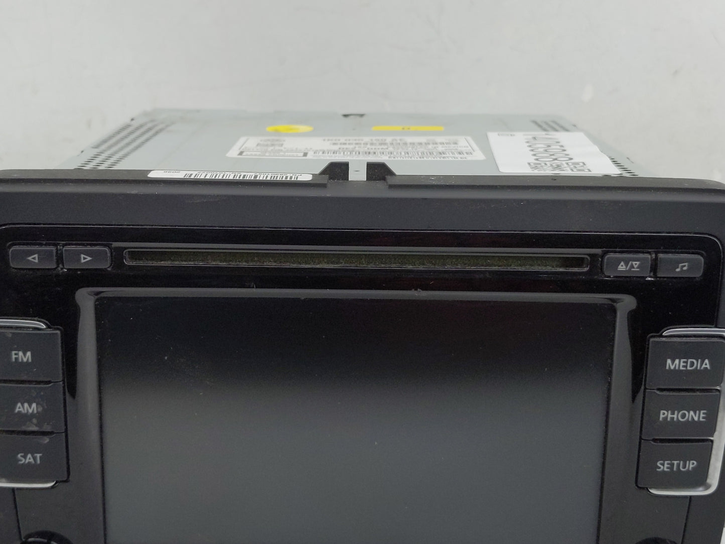 2012-2015 Volkswagen Passat Radio AM FM Cd Player Receiver Replacement P/N:1K0035180AE Fits Fits 2012 2013 2014 2015 OEM Use