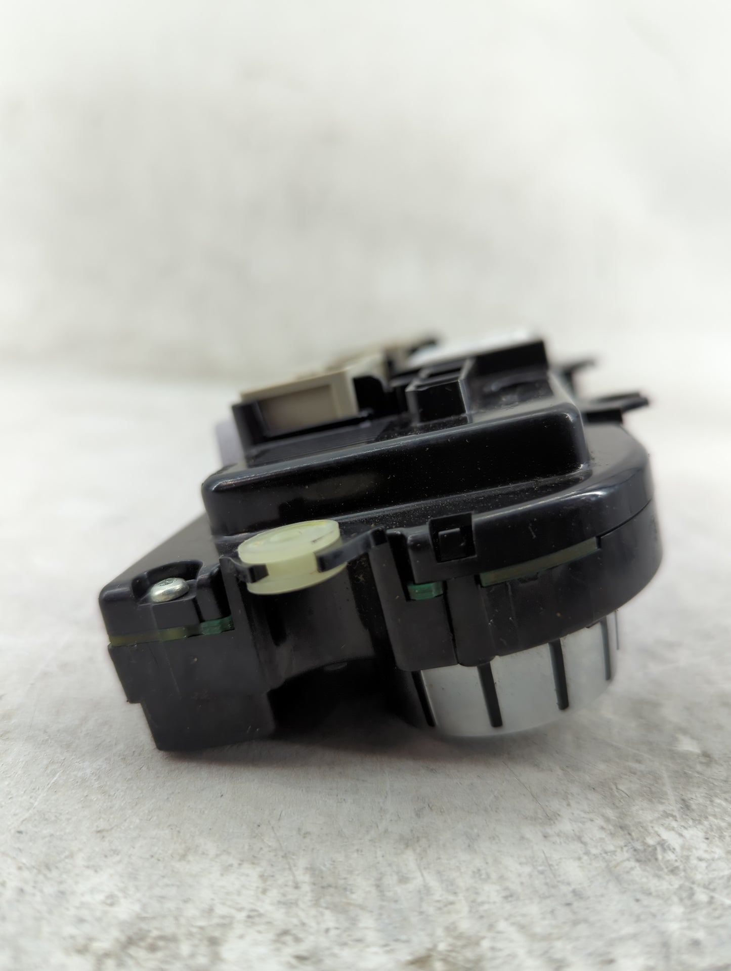 2012 Volkswagen Passat Climate Control Module Temperature AC/Heater Replacement P/N:561907044D 5HB01075340 Fits OEM Used Aut