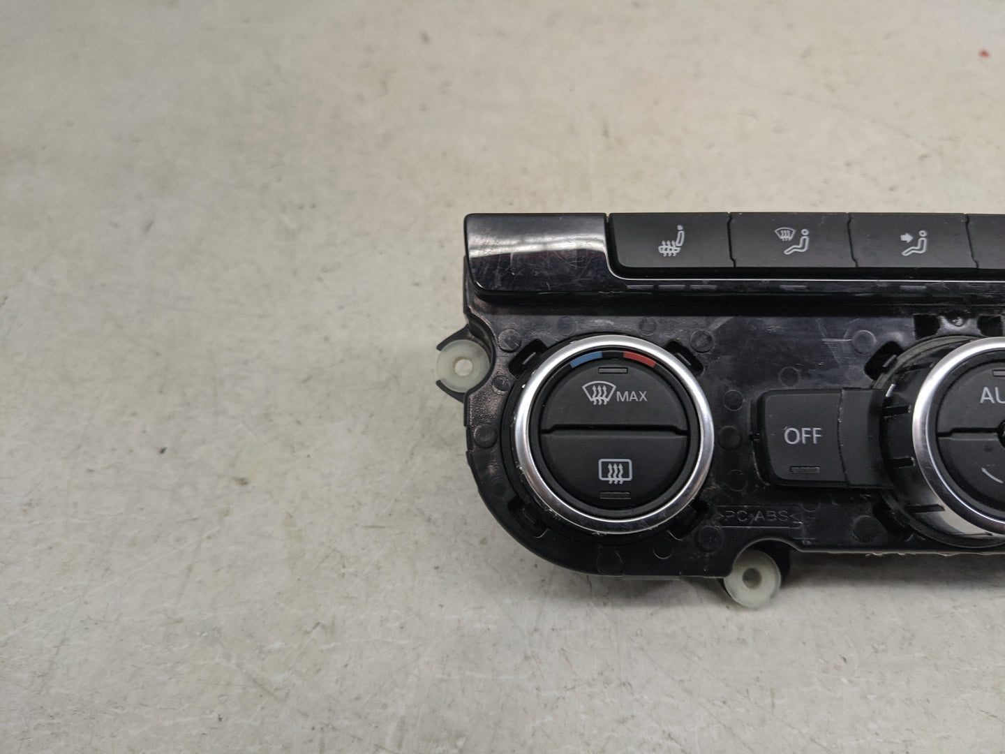 2012 Volkswagen Passat Climate Control Module Temperature AC/Heater Replacement P/N:561907044H 5HB010753-42 Fits OEM Used Au