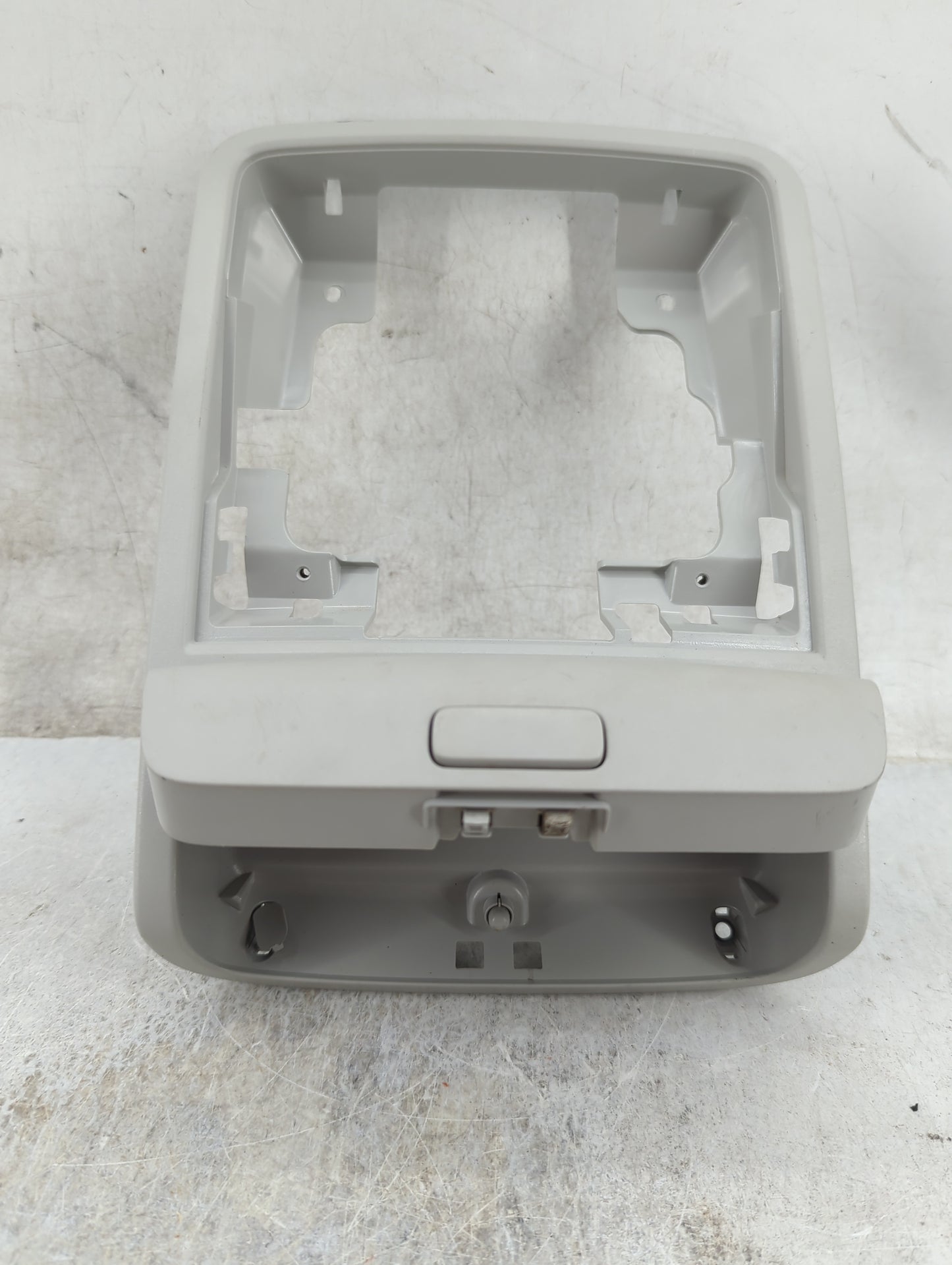 2012 Volkswagen Passat Overhead Roof Console Gray - Oemusedautoparts1.com