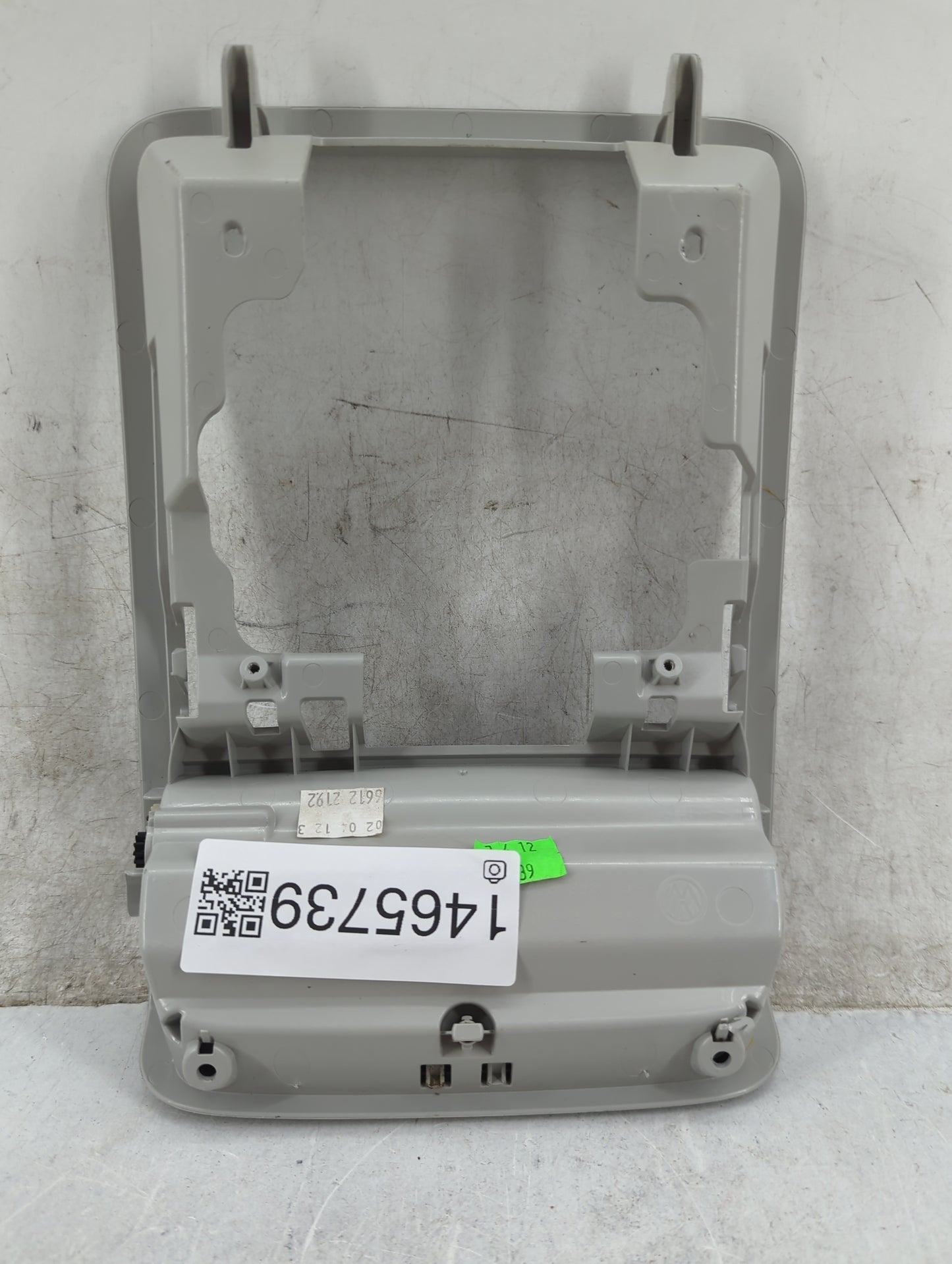 2012 Volkswagen Passat Overhead Roof Console Gray - Oemusedautoparts1.com