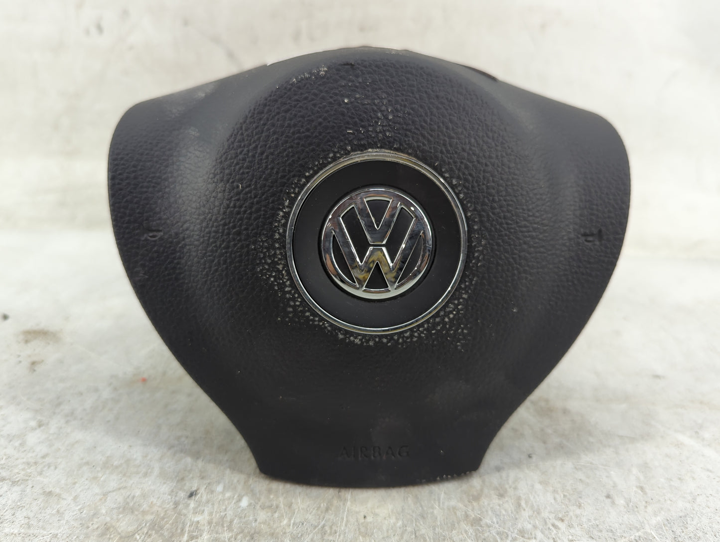 2012-2015 Volkswagen Passat Air Bag Driver Left Steering Wheel Mounted - Oemusedautoparts1.com