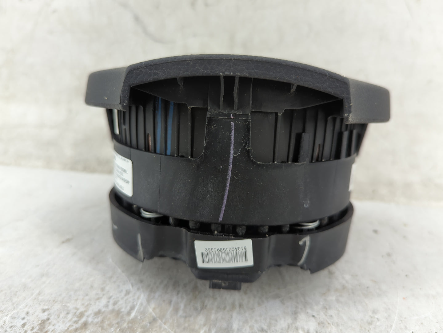 2012-2015 Volkswagen Passat Air Bag Driver Left Steering Wheel Mounted - Oemusedautoparts1.com