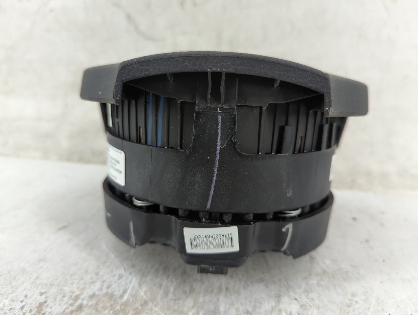 2012-2015 Volkswagen Passat Air Bag Driver Left Steering Wheel Mounted - Oemusedautoparts1.com