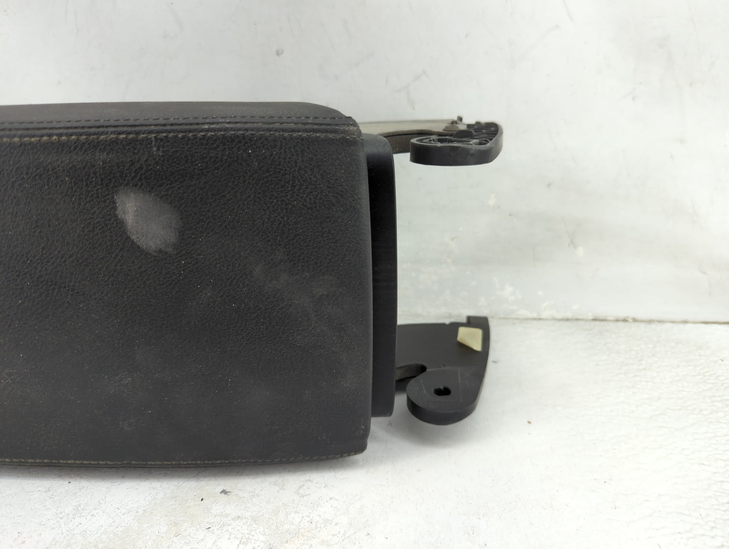 2012 Volkswagen Passat Center Console Armrest Cover Lid Fits OEM Used Auto Parts - Oemusedautoparts1.com