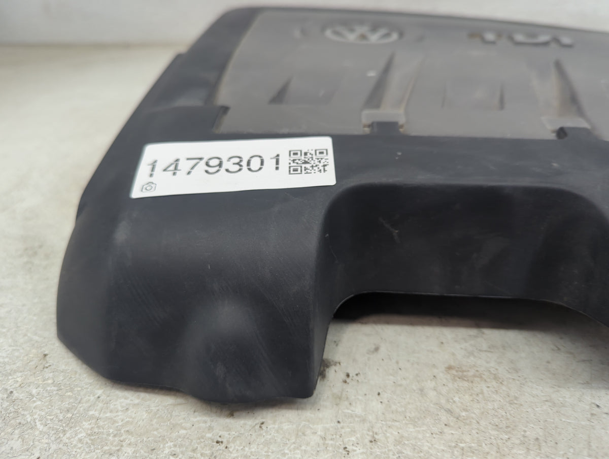 2012 Volkswagen Passat Engine Cover Black - Oemusedautoparts1.com