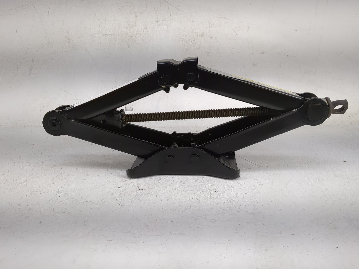 2012 Volkswagen Passat Spare Scissor Car Jack Black - Oemusedautoparts1.com