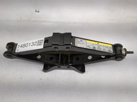 2012 Volkswagen Passat Spare Scissor Car Jack Black - Oemusedautoparts1.com
