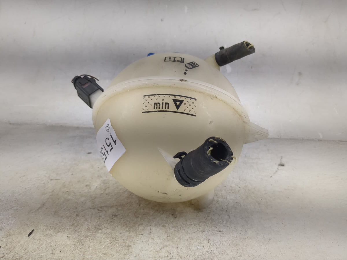 2006 Volkswagen Passat Radiator Coolant Overflow Expansion Tank Bottle 1515565 - Oemusedautoparts1.com