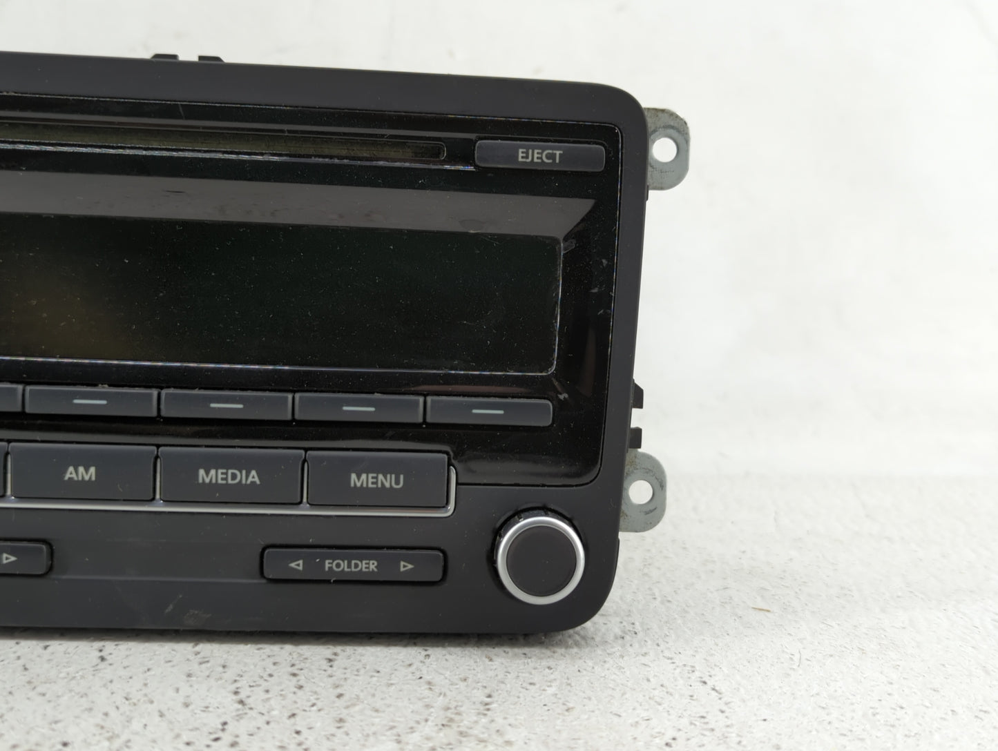 2012-2015 Volkswagen Passat Am Fm Cd Player Radio Receiver - Oemusedautoparts1.com