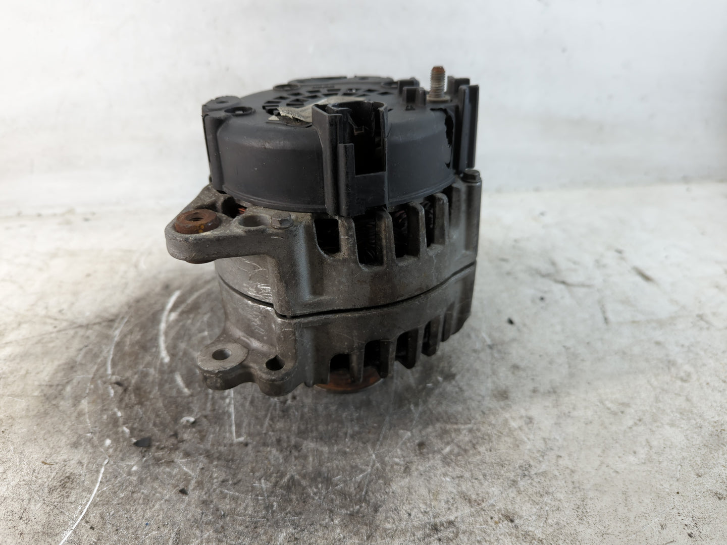2012-2015 Volkswagen Passat Alternator Replacement Generator Charging Assembly Engine OEM P/N:2616574B 06E 903 023 B Fits OE