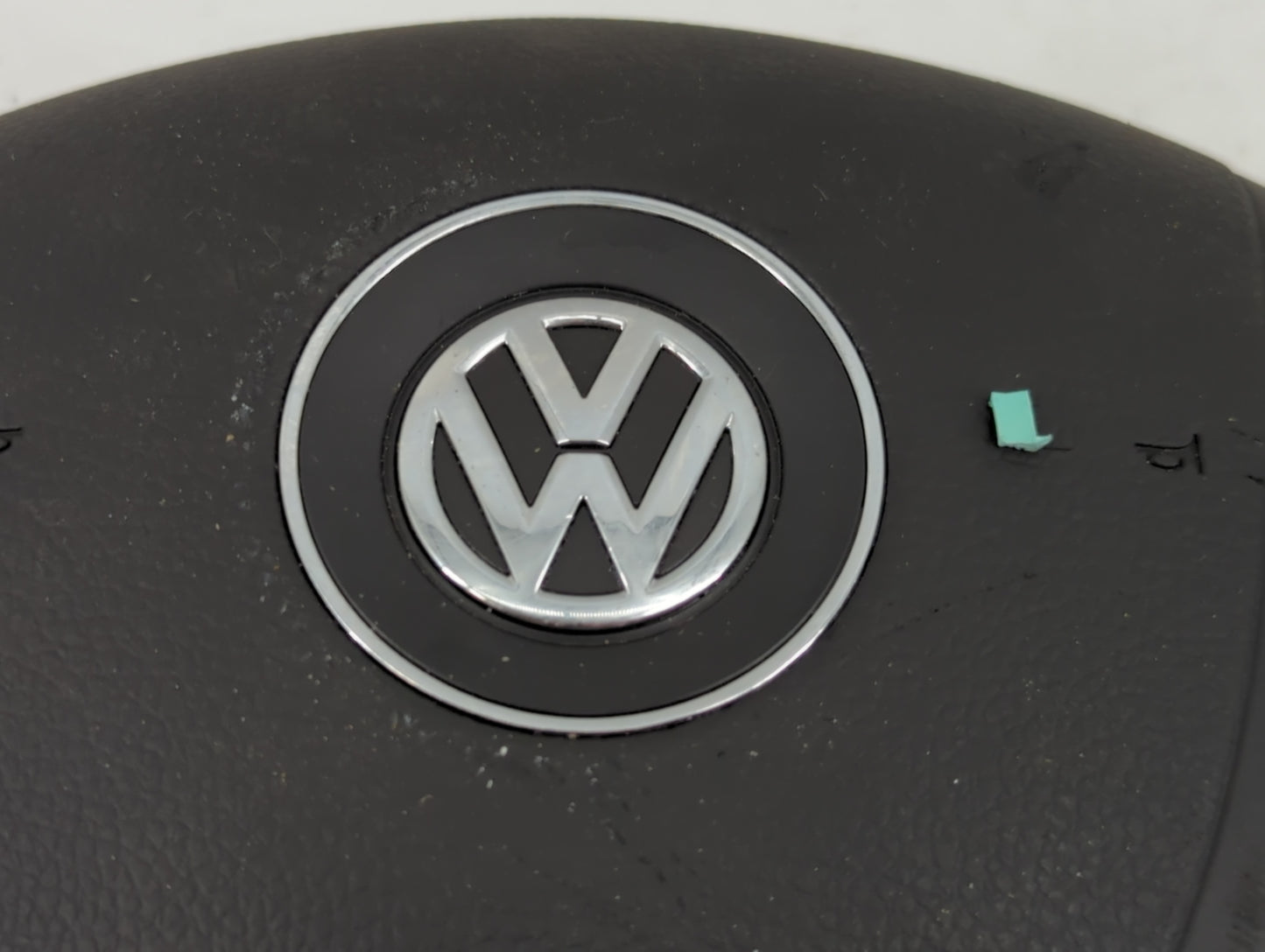 2011-2014 Volkswagen Routan Air Bag Driver Left Steering Wheel Mounted Fits Fits 2011 2012 2013 2014 OEM Used Auto Parts - O