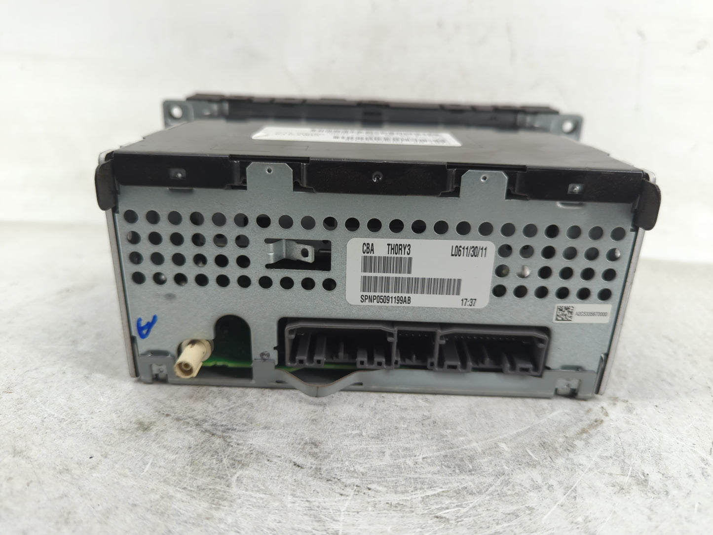2012-2014 Volkswagen Routan Radio AM FM Cd Player Receiver Replacement P/N:P05091199AB Fits Fits 2012 2013 2014 OEM Used Aut