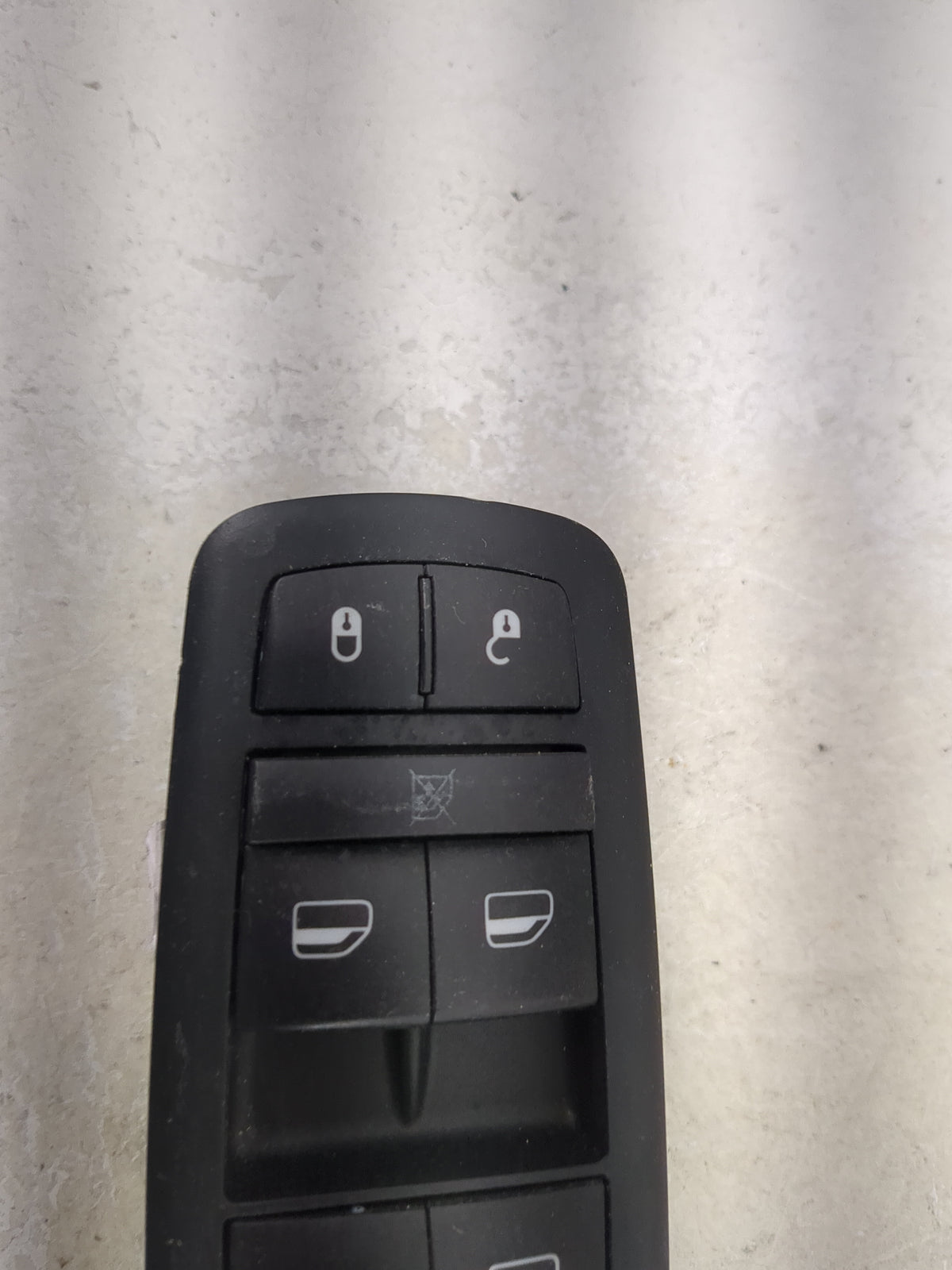 2009-2014 Volkswagen Routan Master Power Window Switch Replacement Driver Side Left P/N:68020397AE 1000030 49 Fits OEM Used 