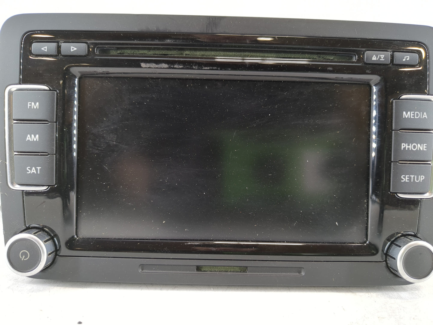 2009-2017 Volkswagen Tiguan Radio AM FM Cd Player Receiver Replacement P/N:1K0 035 180 AE Fits OEM Used Auto Parts - Oemused