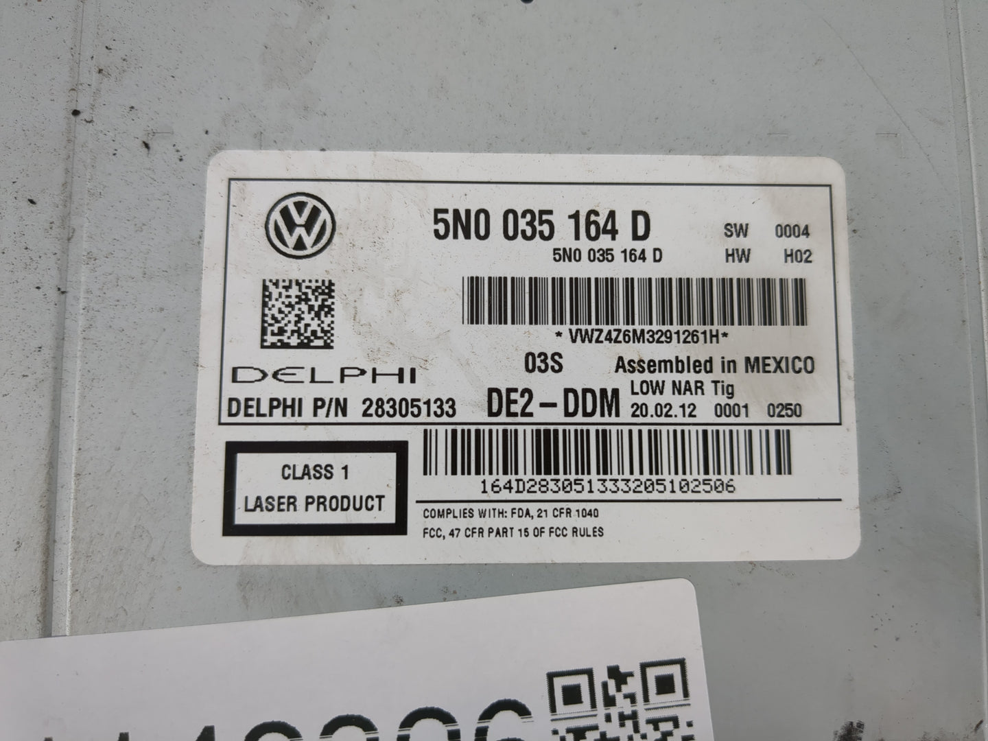 2009-2017 Volkswagen Tiguan Radio AM FM Cd Player Receiver Replacement P/N:5N0 035 164 D Fits OEM Used Auto Parts - Oemuseda