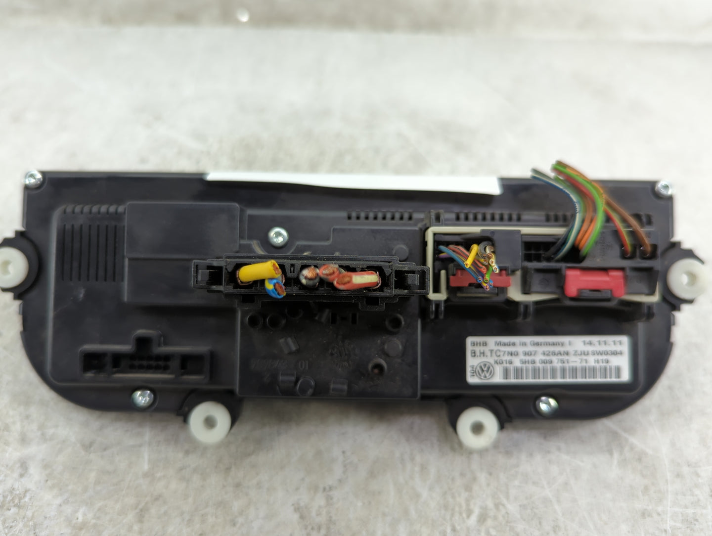 2012 Volkswagen Tiguan Climate Control Module Temperature AC/Heater Replacement P/N:7N0907426AN 5HB009751-71 Fits OEM Used A
