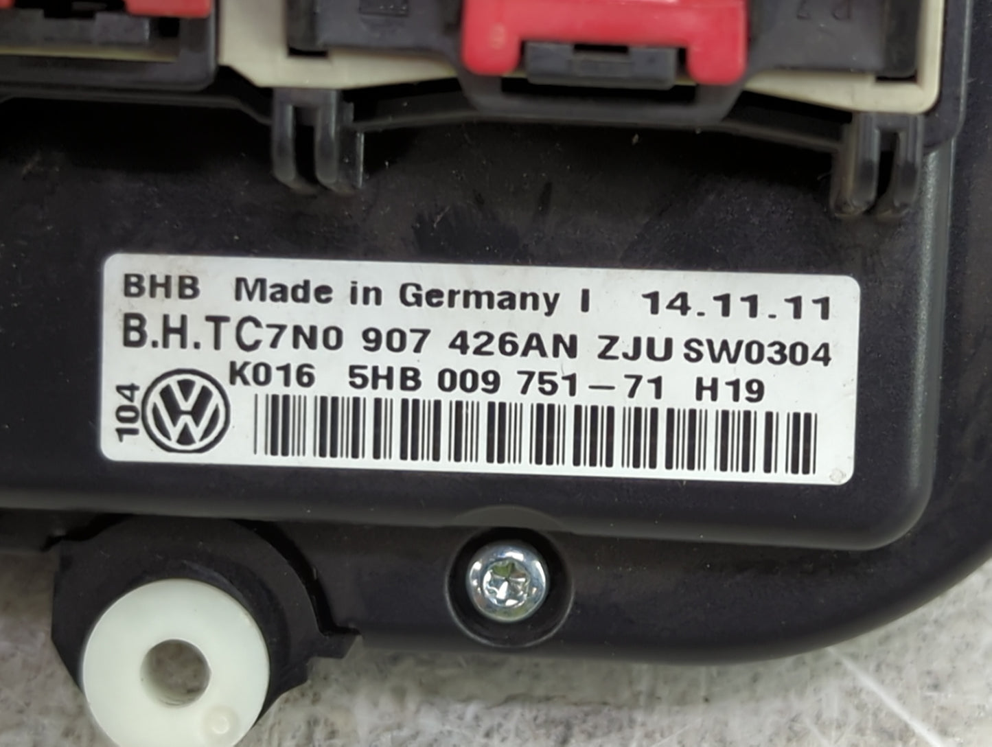 2012 Volkswagen Tiguan Climate Control Module Temperature AC/Heater Replacement P/N:7N0907426AN 5HB009751-71 Fits OEM Used A