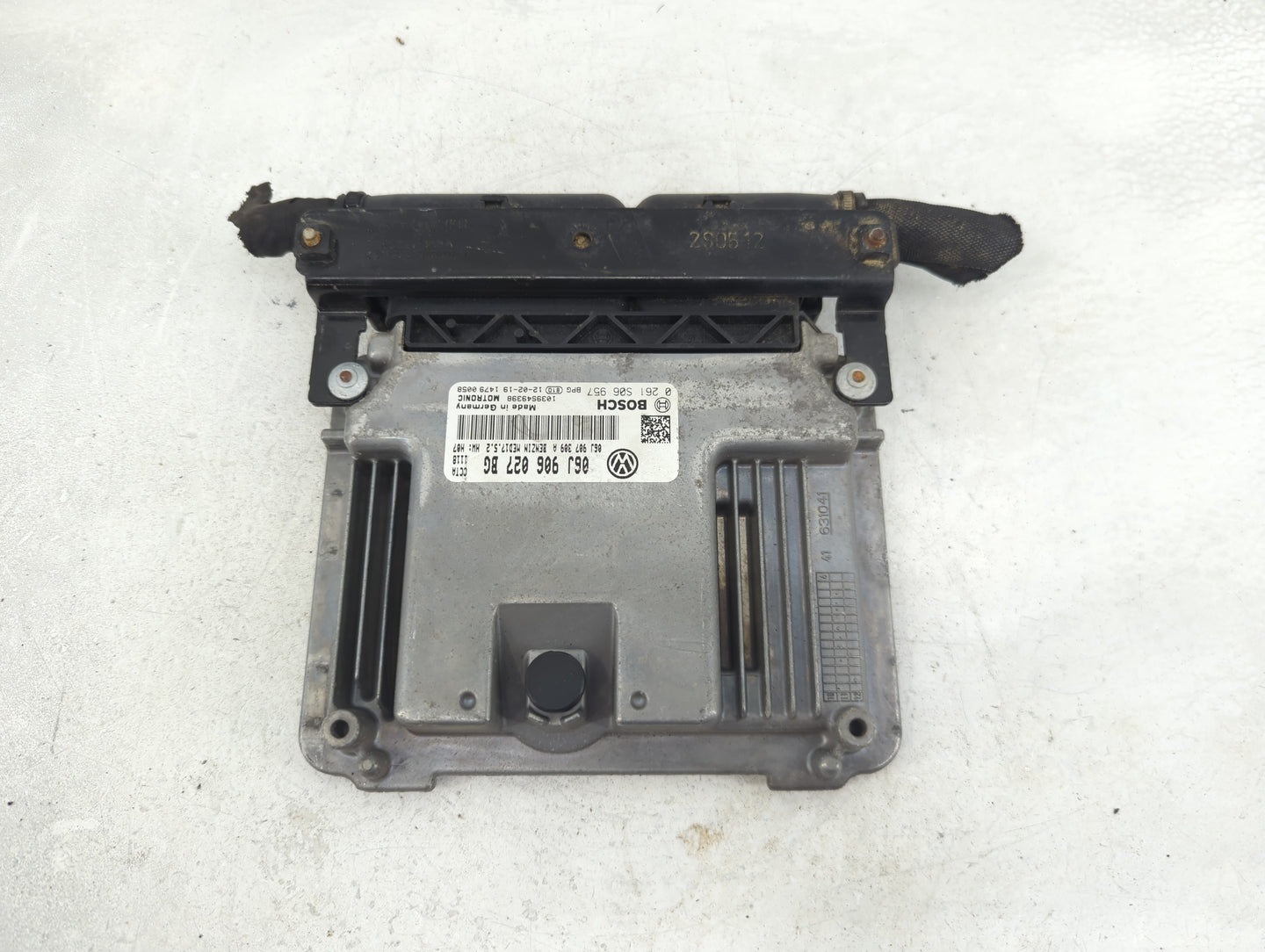 2012 Volkswagen Tiguan PCM Engine Control Computer ECU ECM PCU OEM P/N:06J906027BG 0261S06957, 06J907309A Fits OEM Used Auto