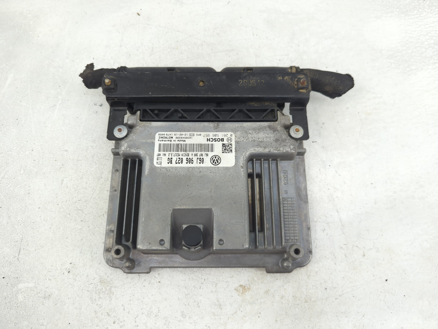 2012 Volkswagen Tiguan PCM Engine Control Computer ECU ECM PCU OEM P/N:06J906027BG 0261S06957, 06J907309A Fits OEM Used Auto